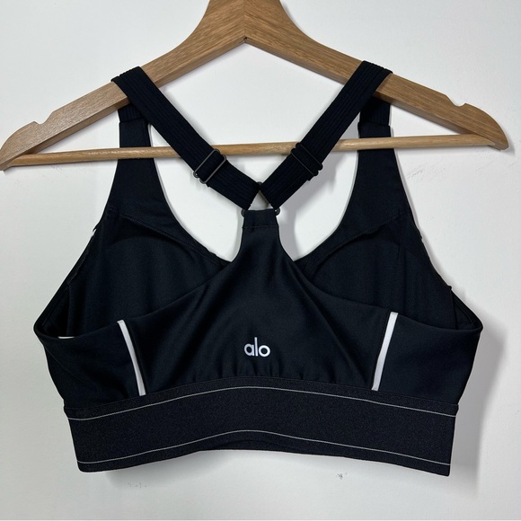 ALO Yoga Airlift Suit Up Bra Black - Picture 5 of 7